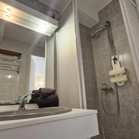 - Vue - Proximite Et Parking Privatif Appartement